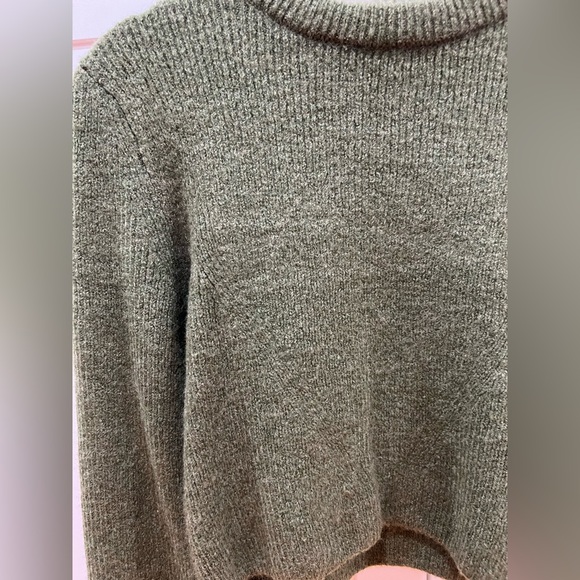 Zara Olive green crop Sweater - Picture 2 of 4